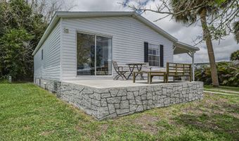 818 Thrush Cir, Barefoot Bay, FL 32976
