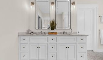 15 Liberty St, Chester, CT 06412