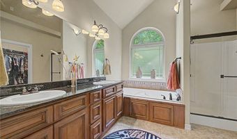3 Buckfast Ln, Bella Vista, AR 72714