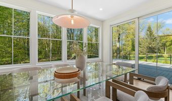 20 Marianne Rd, Darien, CT 06820