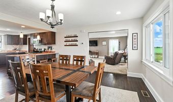 2640 Peru Center Rd, Willard, OH 44890