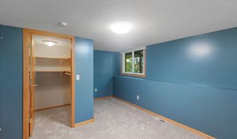 14566 Kerry St NW, Andover, MN 55304