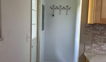 122 Norris Dr, Anderson, IN 46013