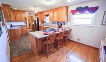 2015 Denson Ave, Bedford, IN 47421