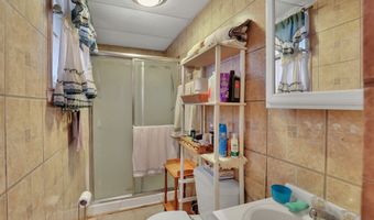 391 Park St, Bristol, CT 06010