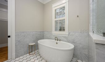 9 Big Game Rd, Bluffton, SC 29910