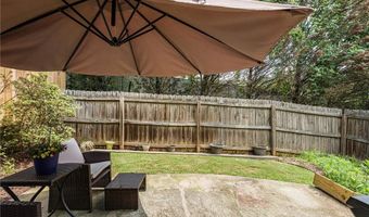 127 Linton Dr, Acworth, GA 30102