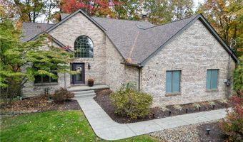 370 Wilcox Rd, Austintown, OH 44515