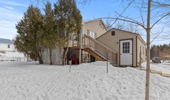72 Louise St, Auburn, ME 04210