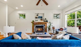 14 Sunset Dr, Asheville, NC 28804