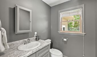 1938 Lincoln Rd, Allegan, MI 49010