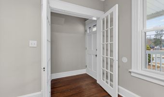 38 Center St, Bristol, CT 06010