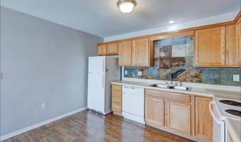 1062 10th Ave NW, Altoona, IA 50009