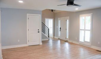 1209 SOMERSET Ln, Anniston, AL 36207