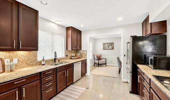 701 Kehrs Mill Rd, Ballwin, MO 63011
