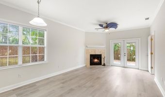 66 W 14TH St, Atlantic Beach, FL 32233
