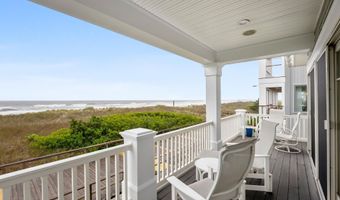 73 E 25th St, Avalon, NJ 08202