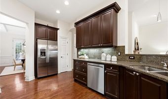 5806 Riverstone Cir 10, Atlanta, GA 30339
