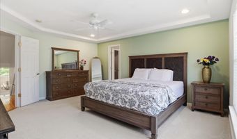 20385 BOWFONDS St, Ashburn, VA 20147