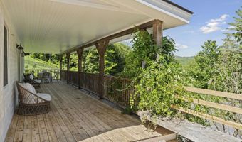 766 Masterson Rd, Barnard, VT 05031