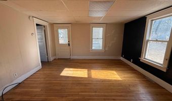 117 S Elm St, Adams, WI 53910