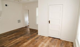 707 E 5th St, Altamont, KS 67330