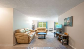 14 Newtown Rd B9, Danbury, CT 06810