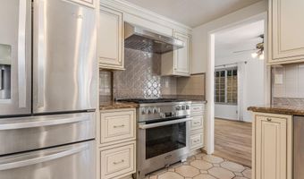 5432 Jon Dodson Dr, Agoura Hills, CA 91301