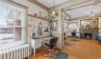720 E 16TH St, Cheyenne, WY 82001