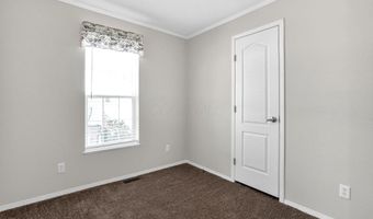 22 Skyline Dr, Ashville, OH 43103