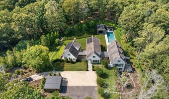 7 Ashwood Ct, Amagansett, NY 11930