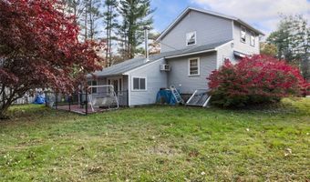 648 Plymouth St, Abington, MA 02351