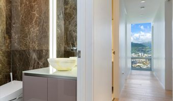 1118 Ala Moana Blvd 2806, Honolulu, HI 96814