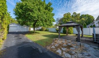 30 S Valley Rd, Bayonne, NJ 07035