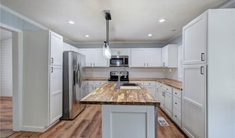 170 Manning Mill Rd NW, Adairsville, GA 30103