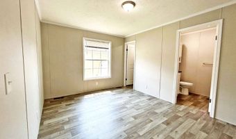 7055 Quarry Rd 54, Amherst, OH 44001