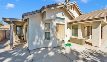 11246 Pleasant Hills Dr, Apple Valley, CA 92308