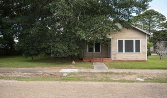 709 E Lafayette St, Abbeville, LA 70510