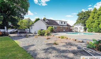 82 Milltown Rd, East Brunswick, NJ 08816