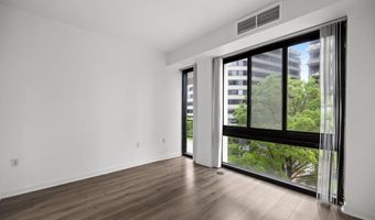 1530 KEY Blvd 617, Arlington, VA 22209