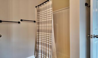 360 Rainbow Ln, Asbury, WV 24916