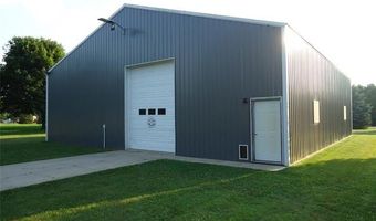 2933 Ashley Dr, Adrian, MI 49221