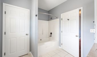 1 Pinewood Way, Athens, OH 45701
