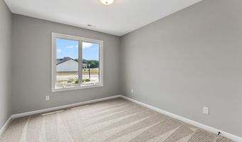 1700 Badger Ln, Auburn, IN 46706