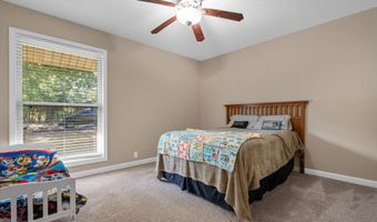 4 Vitoria Ln, Hot Springs Village, AR 71909