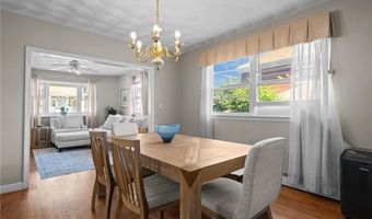 10 Denver Ave, Cranston, RI 02905