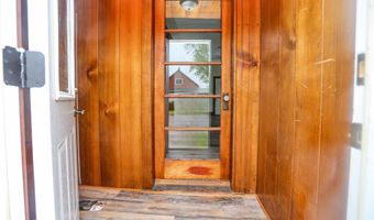 805 NE 1st Ave, Aberdeen, SD 57401