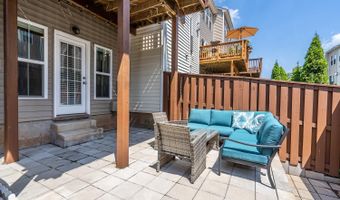 21766 HARROUN Ter, Ashburn, VA 20147