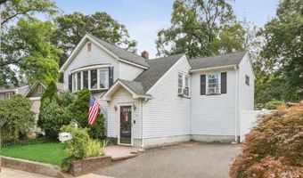 22 Duchess Ave, North Middletown, NJ 07748