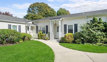 75 Harbor N, Amityville, NY 11701